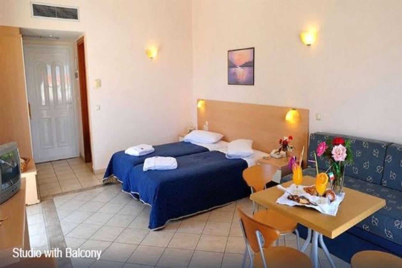 Thinalos Aparthotel Acharavi  Dış mekan fotoğraf